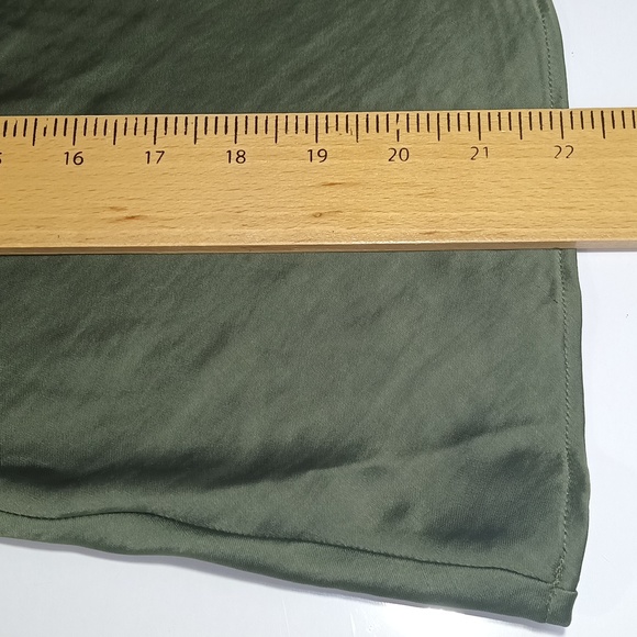 Banana Republic Women's Sleeveless Top Jet Olive Green Velvet Tank Career Sz S - Picture 13 of 14